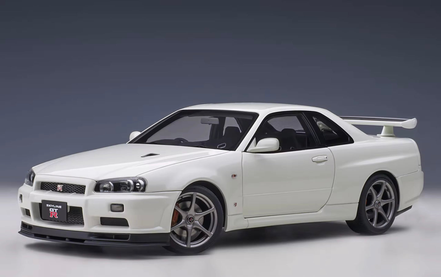 AUTOart 1:18 Nissan R34 NISMO GT-R – Die Legende in Perfektion