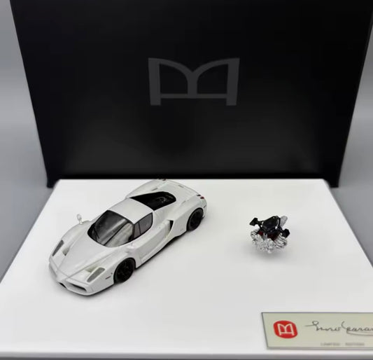 DMH 1:64 Enzo Ferrari - Carbon Basis – Kunst in Bewegung