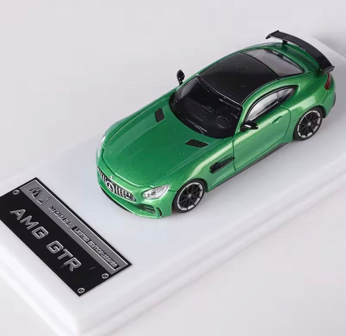MJ Model 1:64 AMG GTR – Pure Performance im Miniaturformat